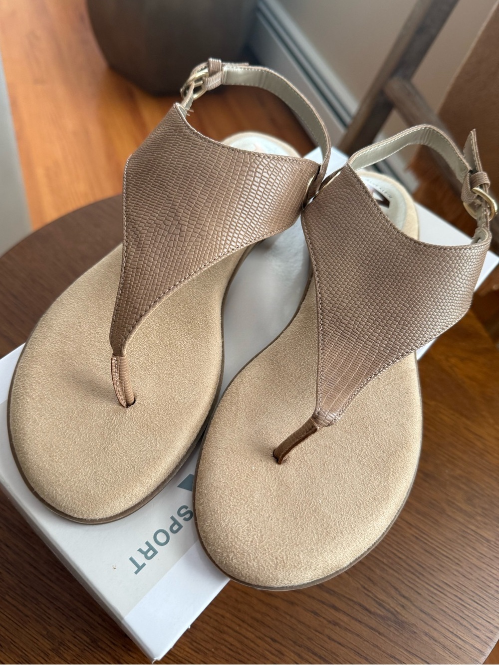 NWOT - Anne Klein Sport slingback scandal women’s size 9  - beige